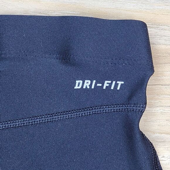 ☔️🔺️Nike Black & Coral Cropped Running Athletic Pants Small - Picture 6 of 12